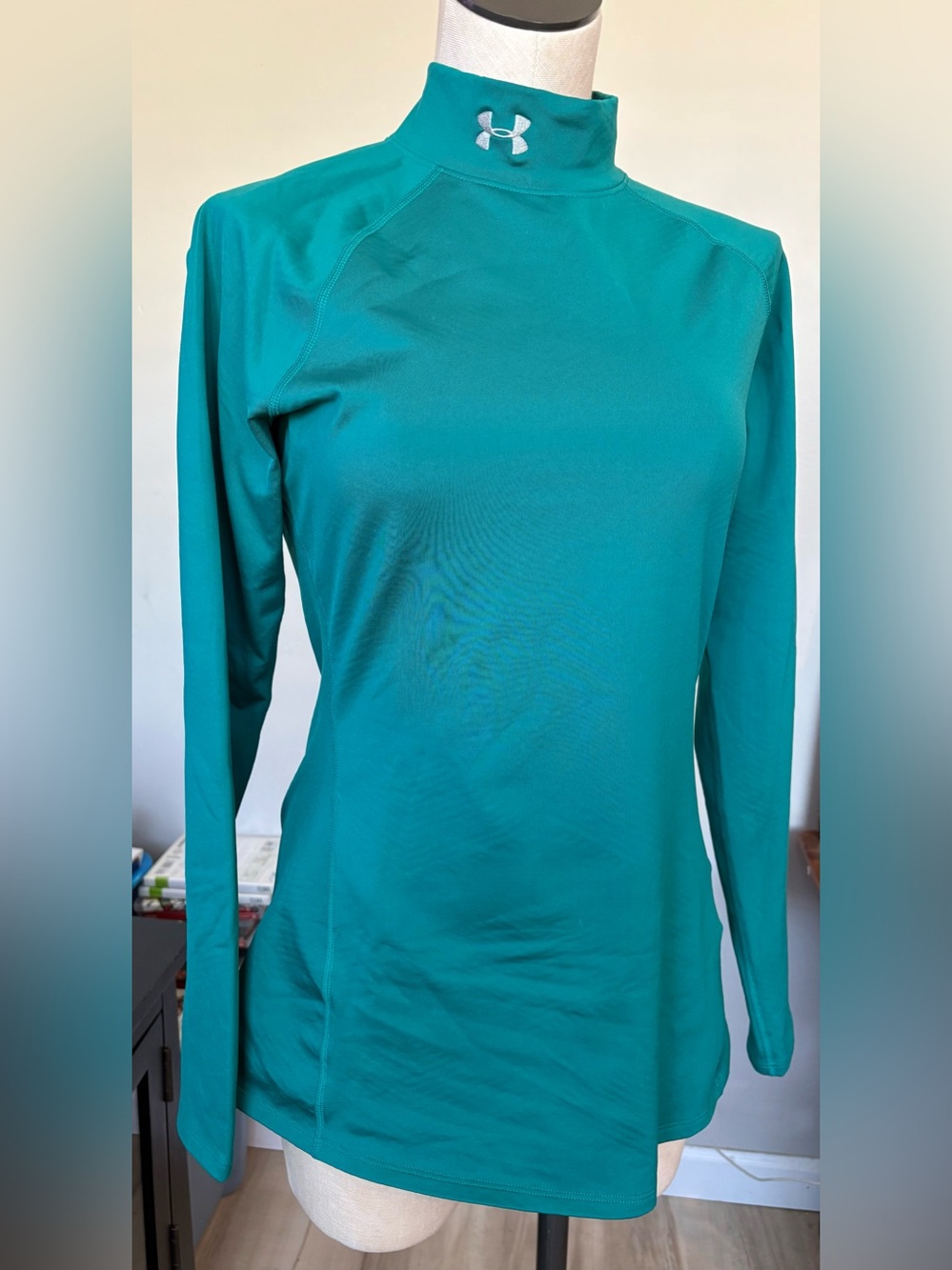 Under Armour Women's Long-Sleeve Performance Top Teal